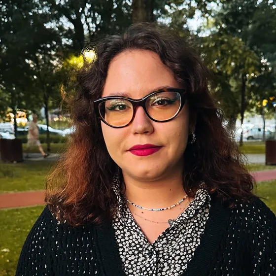 Denisa, profesoara de engleză, turcă și greacă